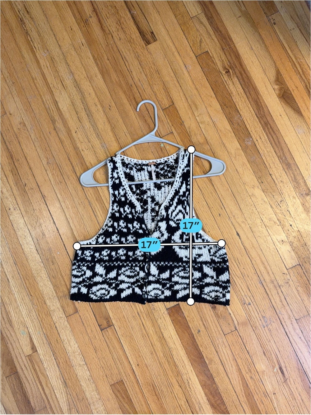 Free people Rosie sweater vest. Black - Picture 7 of 11